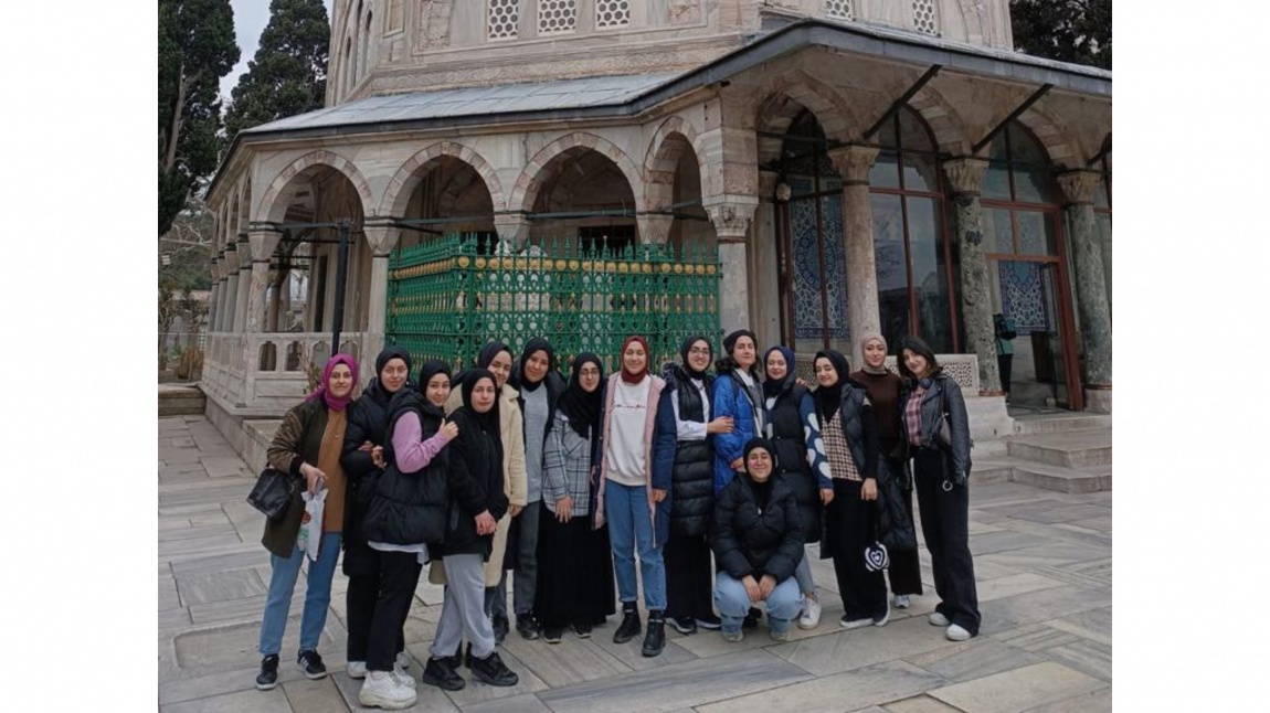 Öğrencilerimizle Süleymaniye Camii Gezisi Yapıldı